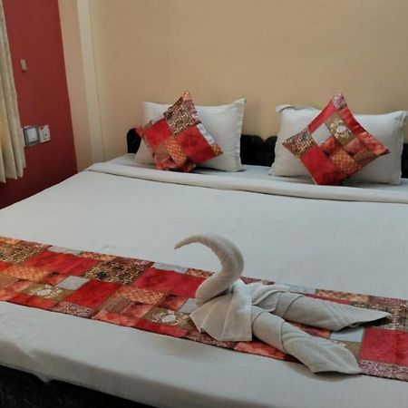 كولكاتا The Tavern Orchid Hotel المظهر الخارجي الصورة