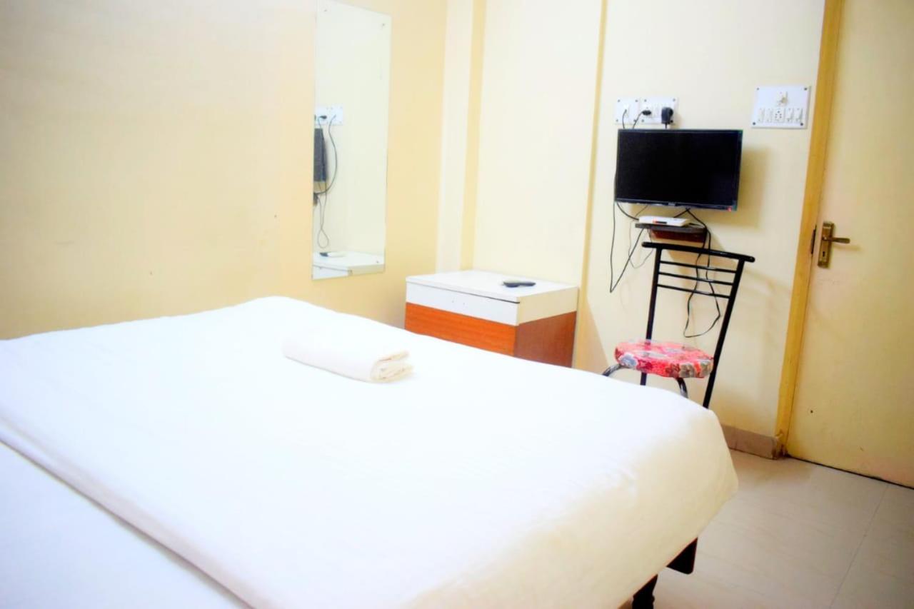 كولكاتا The Tavern Orchid Hotel المظهر الخارجي الصورة